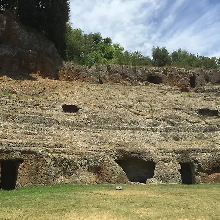 Donna Etrusca