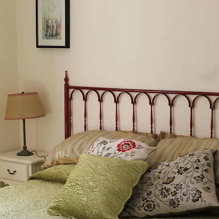 Donna Etrusca Bed & Breakfast Sutri
