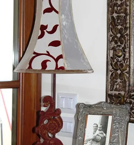 Donna Etrusca Oda ve Kahvaltı 3*