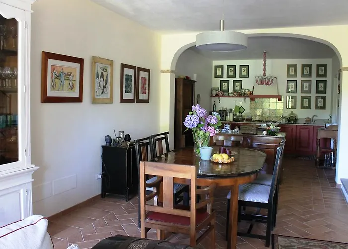 Oda ve Kahvaltı Donna Etrusca 3*