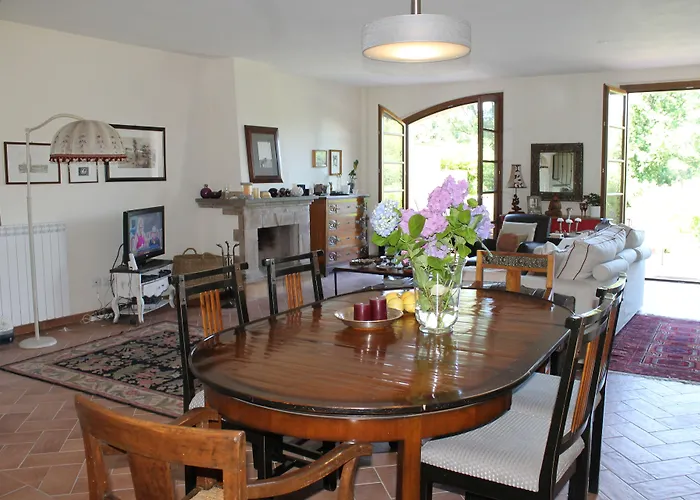 Donna Etrusca Oda ve Kahvaltı Sutri